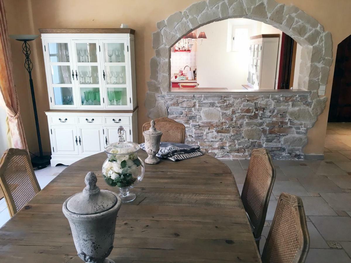 Le Champmazet Bed & Breakfast La Roquette-sur-Siagne ภายนอก รูปภาพ