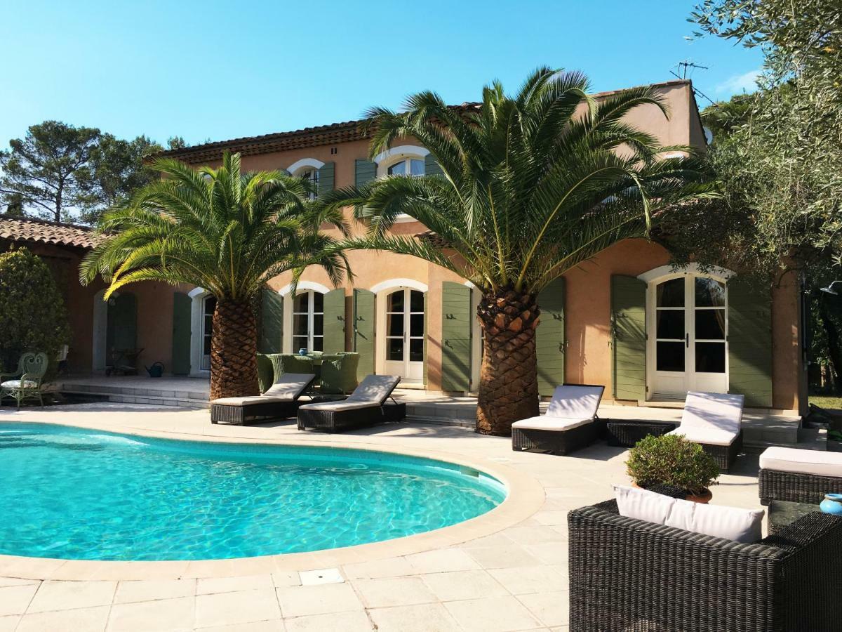 Le Champmazet Bed & Breakfast La Roquette-sur-Siagne ภายนอก รูปภาพ